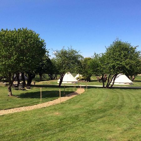 Oxford Riverside Glamping מראה חיצוני תמונה